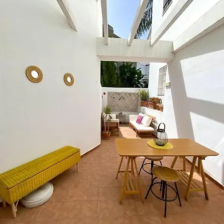 Apartment Luminoso Con Patio Conil Centro *